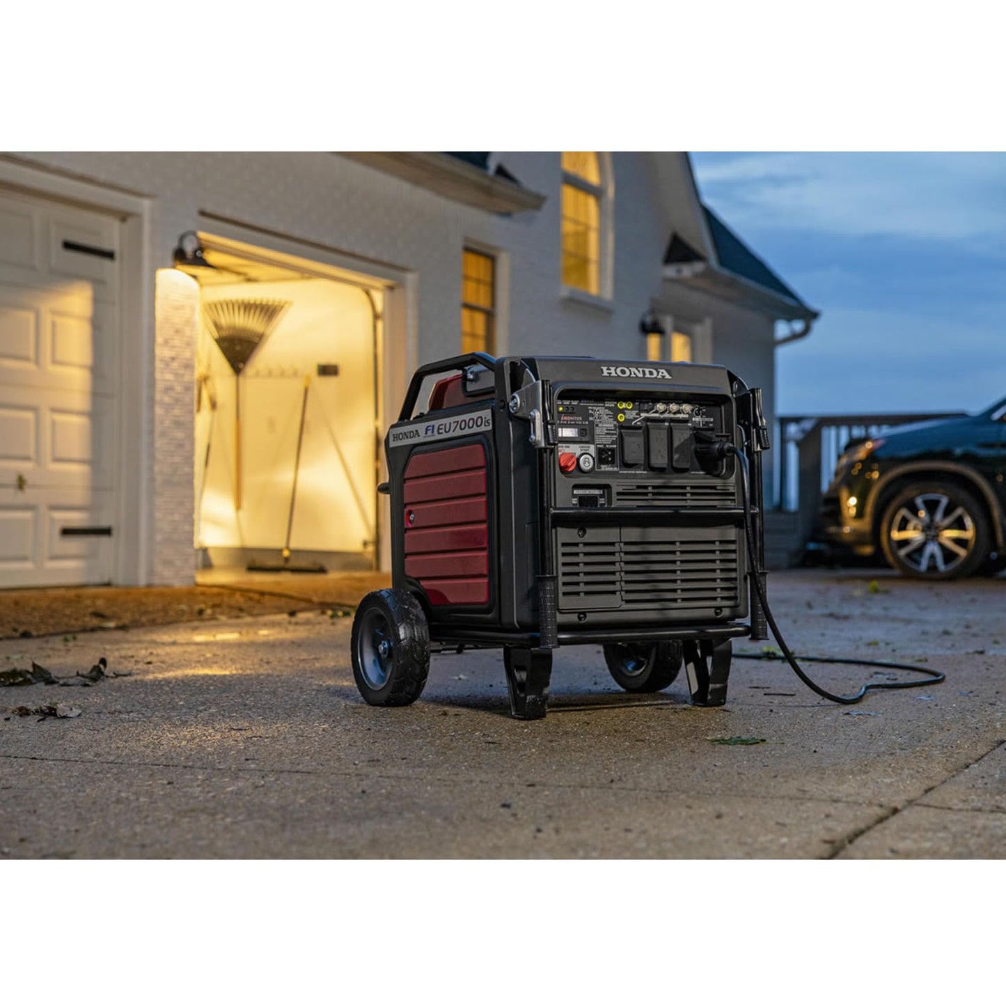 EU7000is 7,000 Watt 120V/240V Portable Gas-Powered Inverter Generator