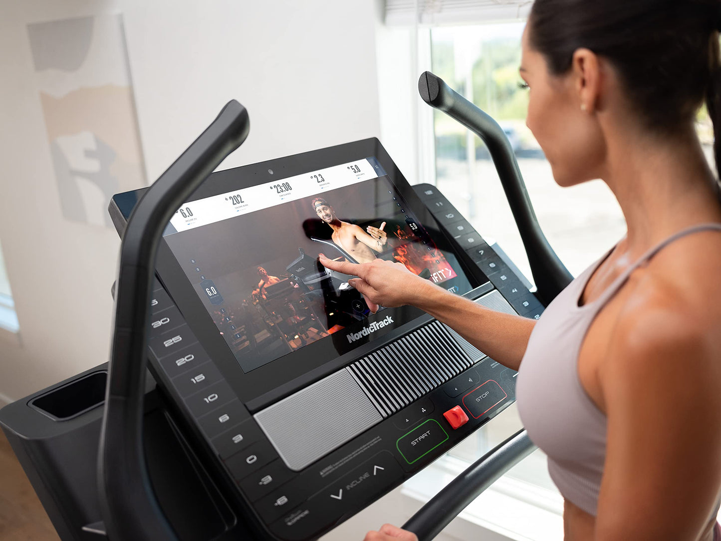 NordicTrack Commercial X22i Incline Treadmill with 40%
