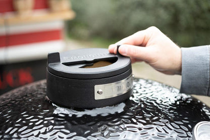 Standalone Black Monolith 21" Classic Pro-Series 2.0  Kamado Ceramic BBQ