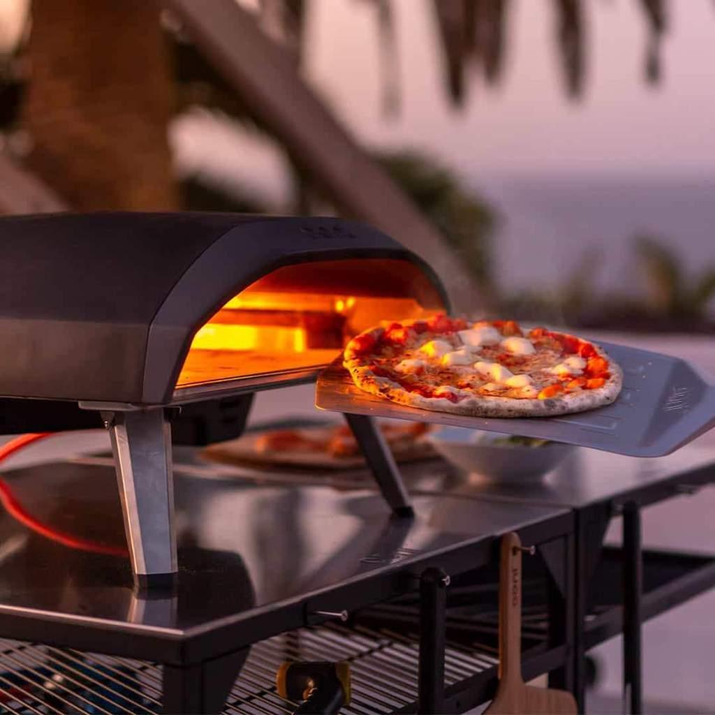 Ooni Koda 16 Pizza Oven Bundle