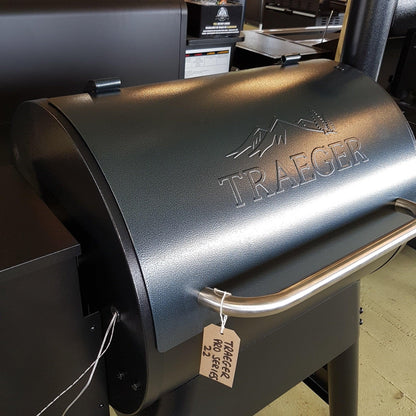 Traeger Pro Series 22 Blue Pellet Grill with Cover and Shelf