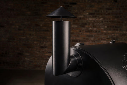 Traeger Pro 780 Pellet BBQ Grill with Cover and Front Shelf